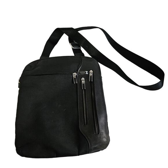 Tumi Black Satchel Purse Bag - Picture 1 of 8
